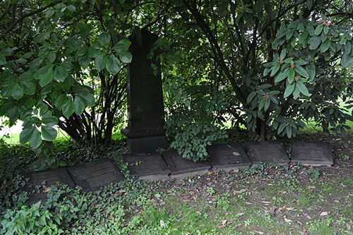 Friemersheim German War Graves