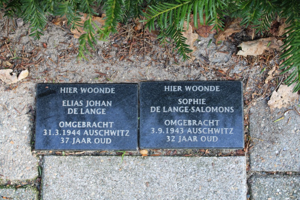 Memorial Stones Zutphensestraat 161 #1