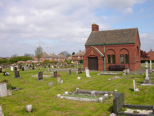 Commonwealth War Graves Hillmorton Cemetery