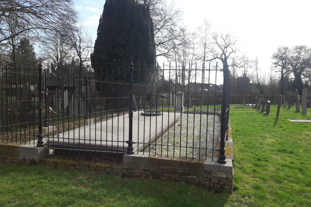 Dutch War Grave Municipal Cemetery Westermeer Joure