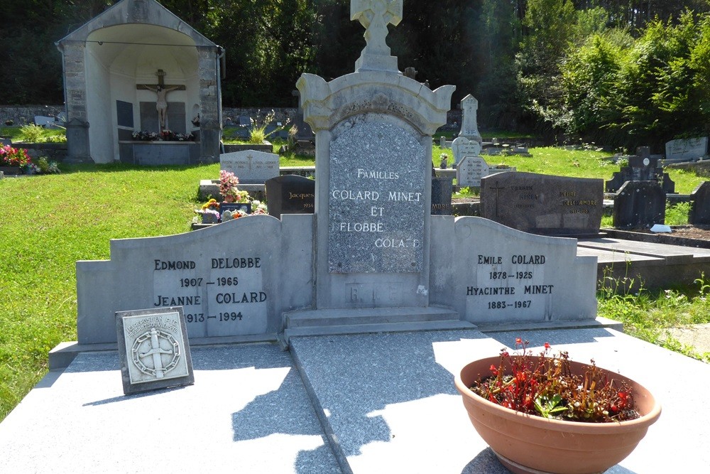 Belgian Graves Veterans Boussu-en-Fagne #1