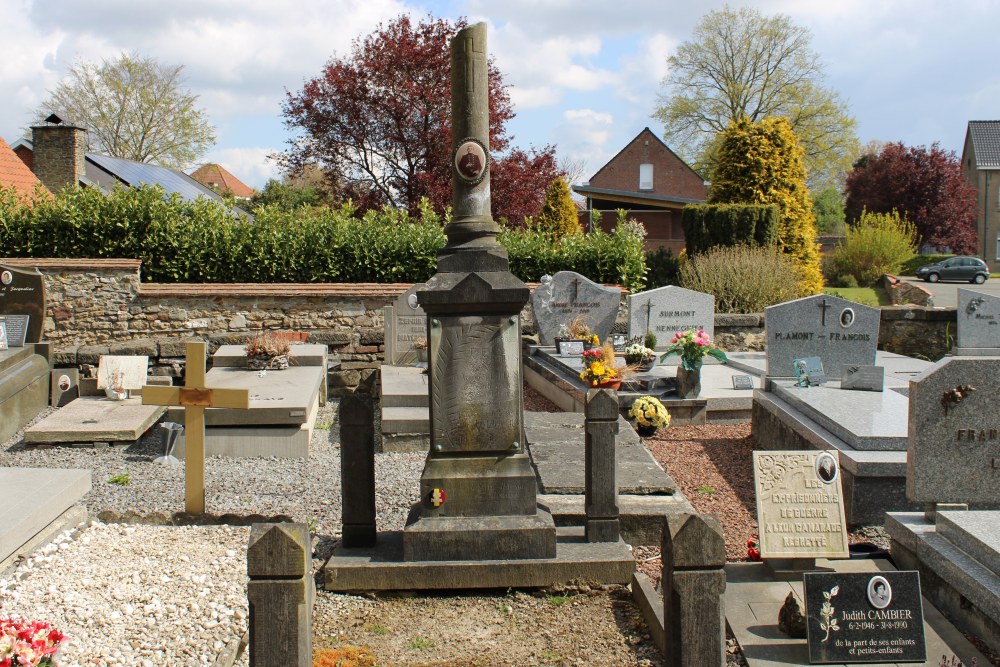 Belgian War Grave Wadelincourt