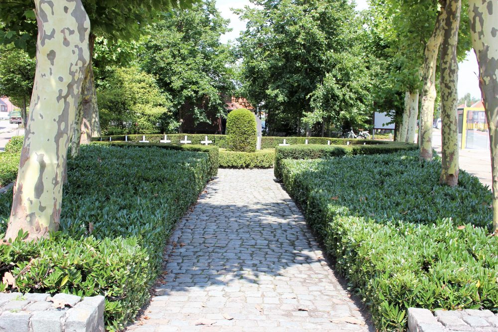 Frans-Belgische Oorlogsbegraafplaats Arendonk