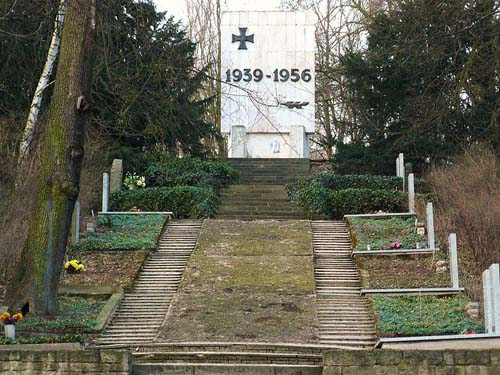 Begraafplaats voor de Poolse Helden Poznań-Citadel