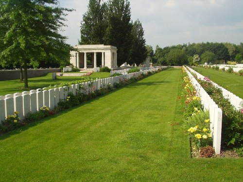 Commonwealth War Graves Bailleul Extension (Nord)