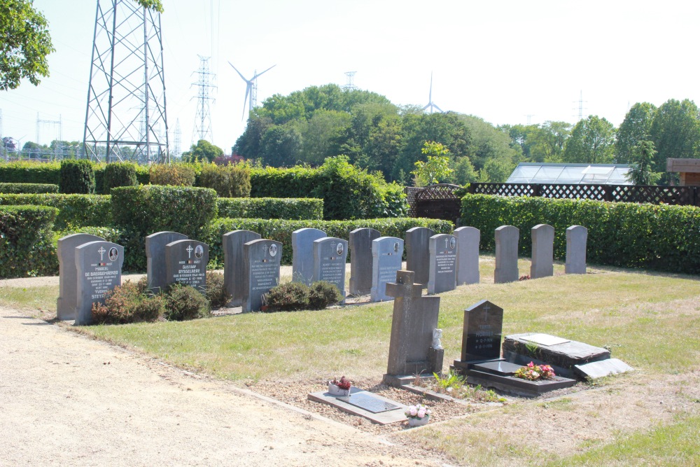 Belgian Graves Veterans Kerkbrugge-Langerbrugge