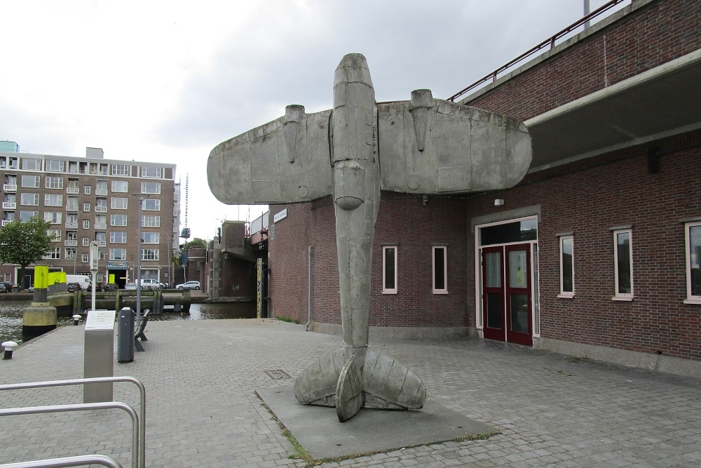 Monument De Schaduw Rotterdam