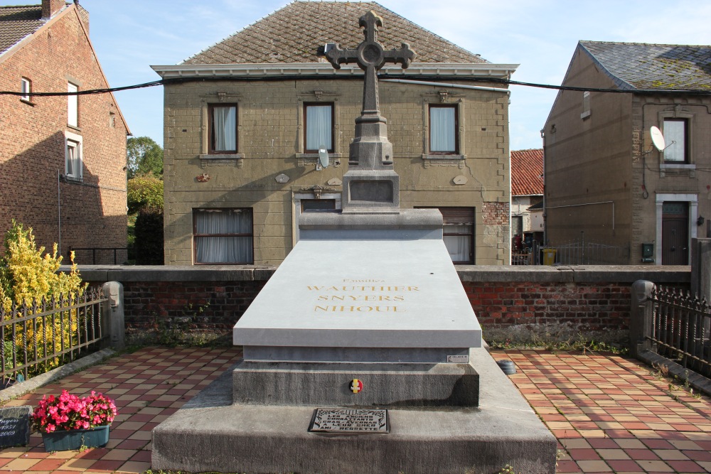 Belgische Oorlogsgraven Cras-Avernas	