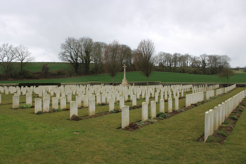 Commonwealth War Cemetery Hamel