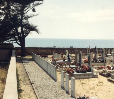 Commonwealth War Graves L'Herbaudiere
