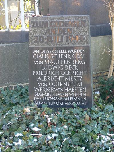 Tijdelijke Graven Gexecuteerden Plot Tegen Hitler 20 Juli 1944