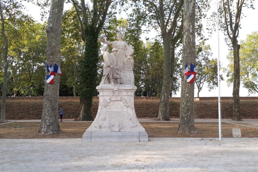 War Memorial Amboise