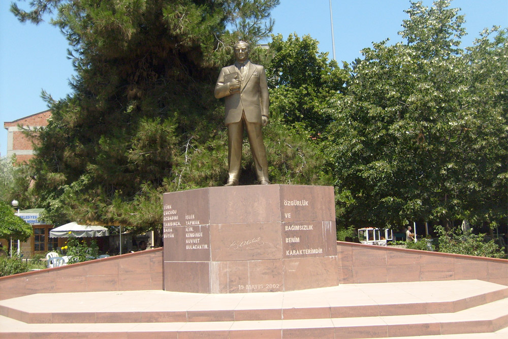 Atatrk Monument