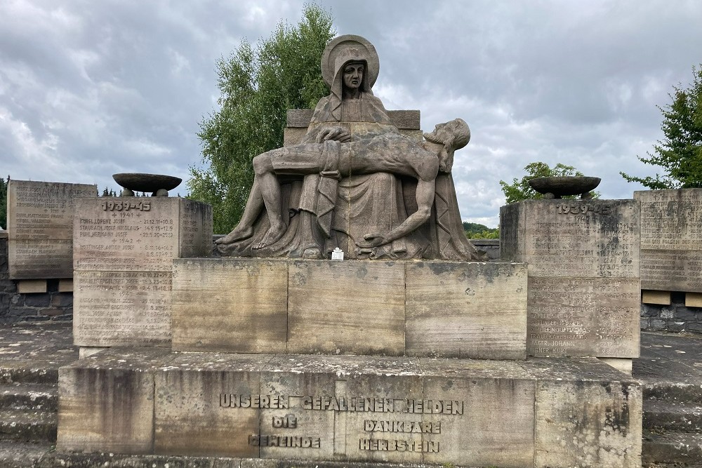 War Monument Herbstein #4