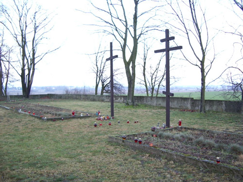 Pecice War Cemetery