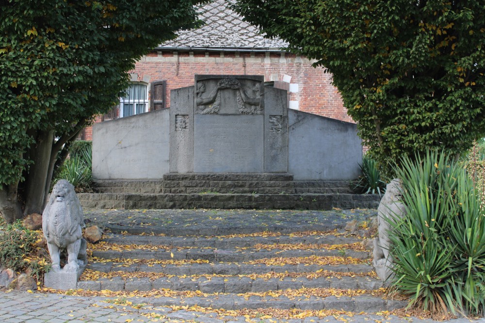 War Memorial Maurage