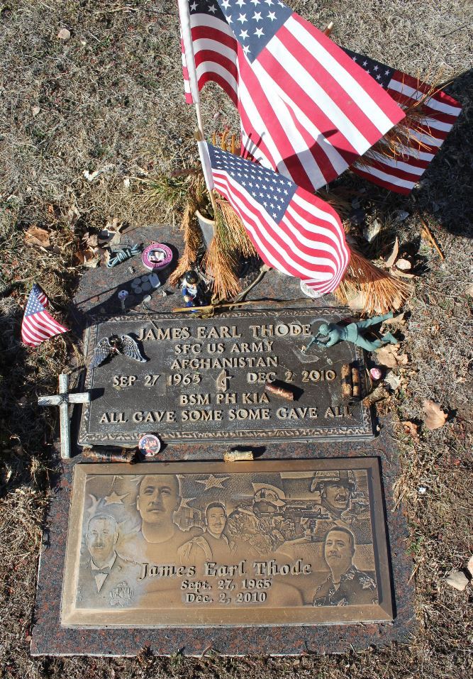 American War Grave Memory Gardens of Farmington