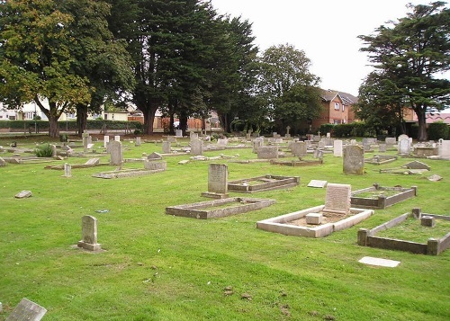 Commonwealth War Graves Sandown Cemetery