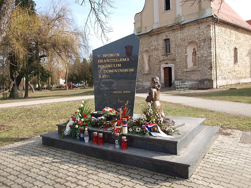 Monument Gesneuvelde Kroatische Verdedigers Sibinj