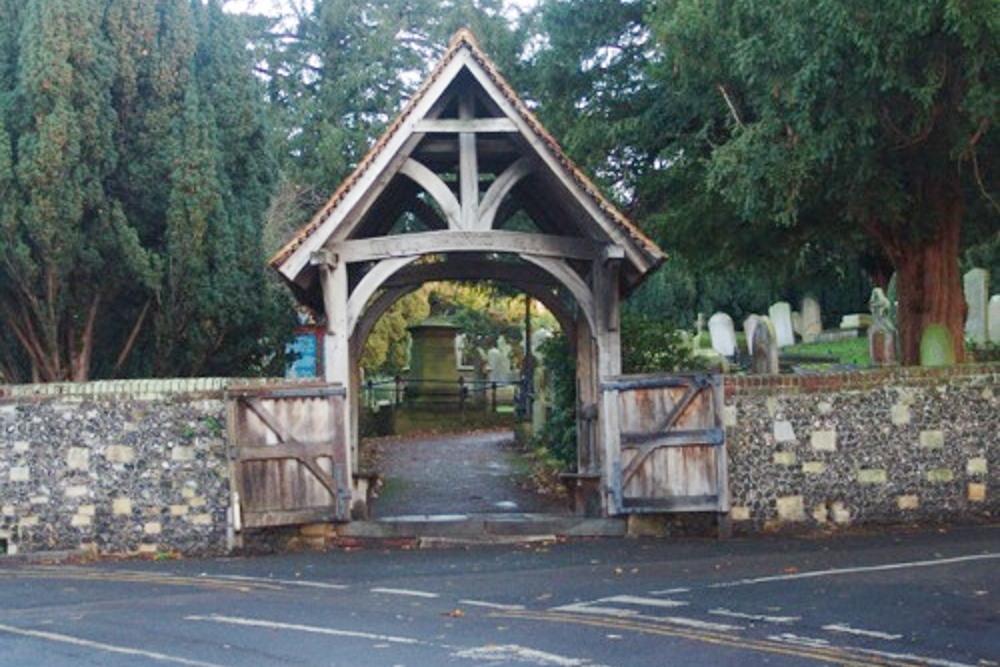 Commonwealth War Graves St. Martin Churchyard