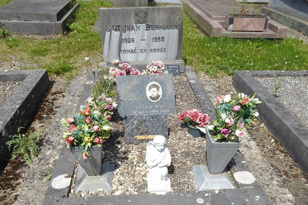 Belgian War Graves Olloy-sur-Viroin #5