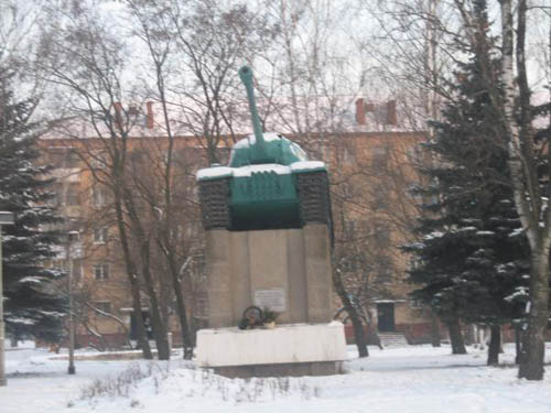 Liberation Memorial (IS-2 Heavy Tank) Shchyokino