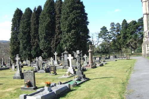 Commonwealth War Graves St. David Churchyard