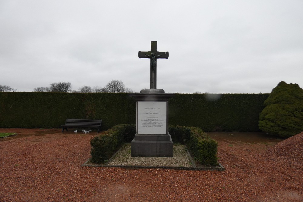 War Memorial Cemetery Haaltert