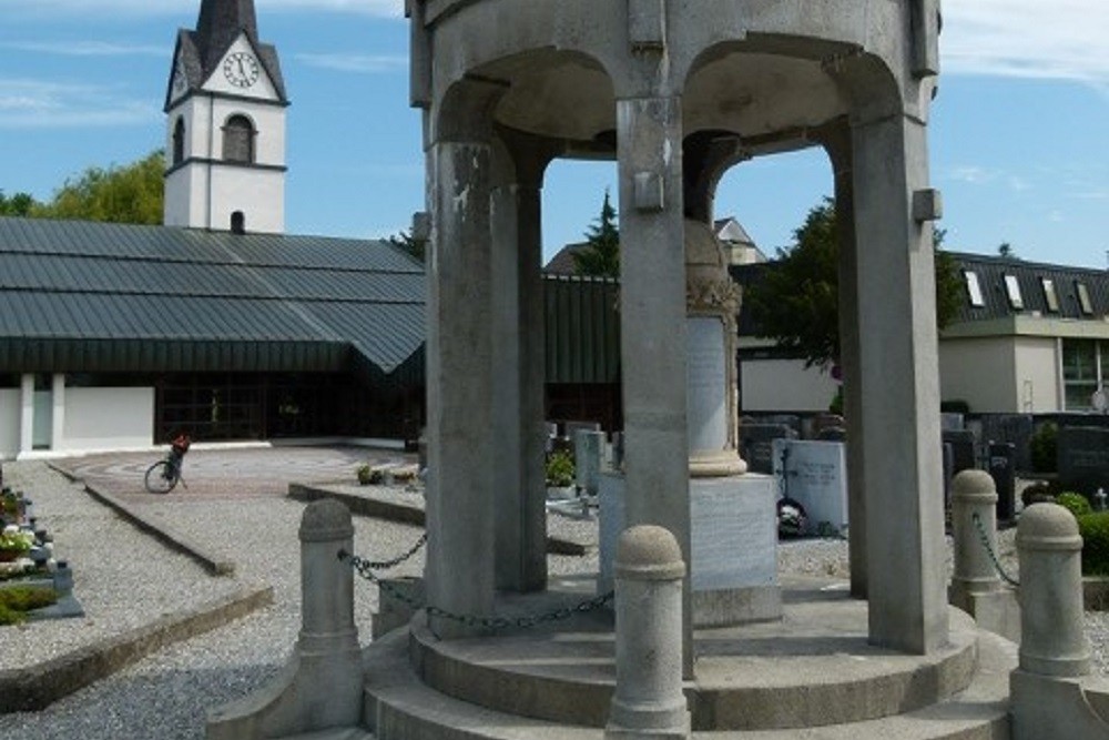 Monument Voor De Zonen Van Fussach Die Stierven In WOI En WOII