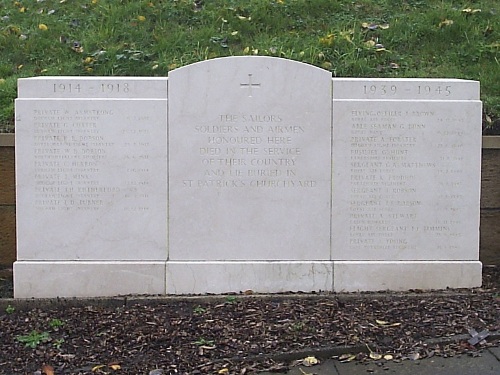 Oorlogsgraven van het Gemenebest St Patrick Churchyard and Hookergate Cemetery