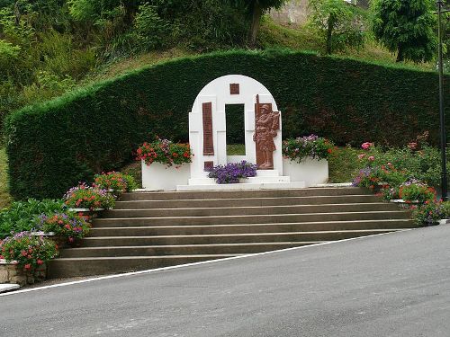 War Memorial Estibeaux