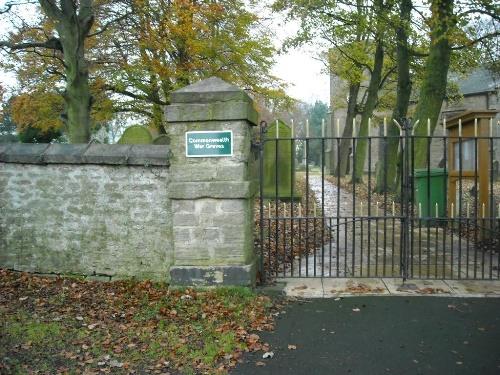 Commonwealth War Graves St. Cuthbert Churchyard