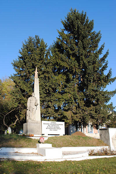 War Memorial Skoryky