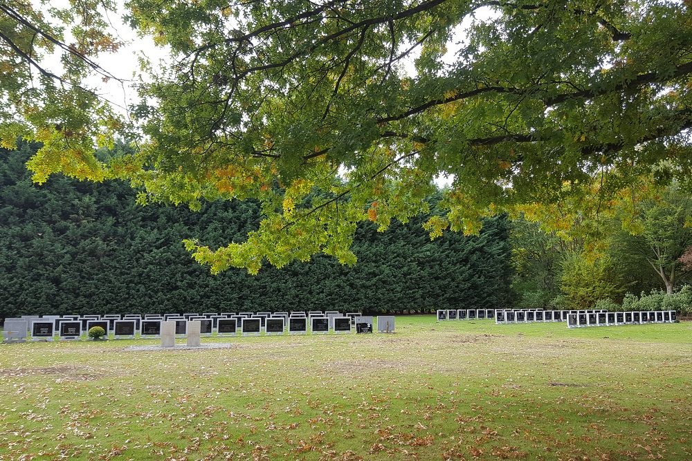Belgian War Graves Cantincrode (Krijgsbaan)