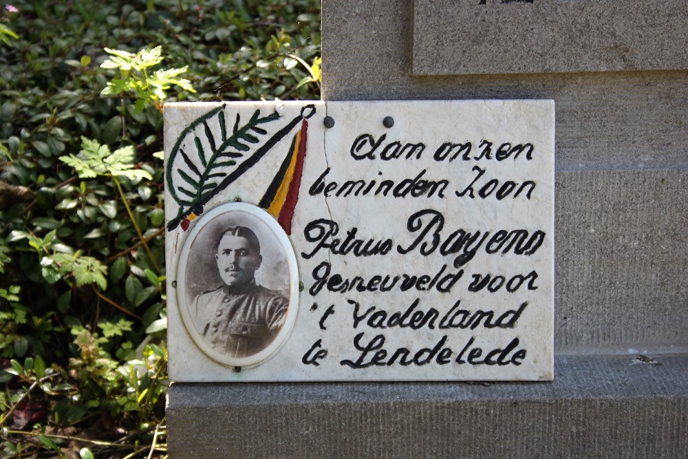 Belgian War Graves Groot-Bijgaarden