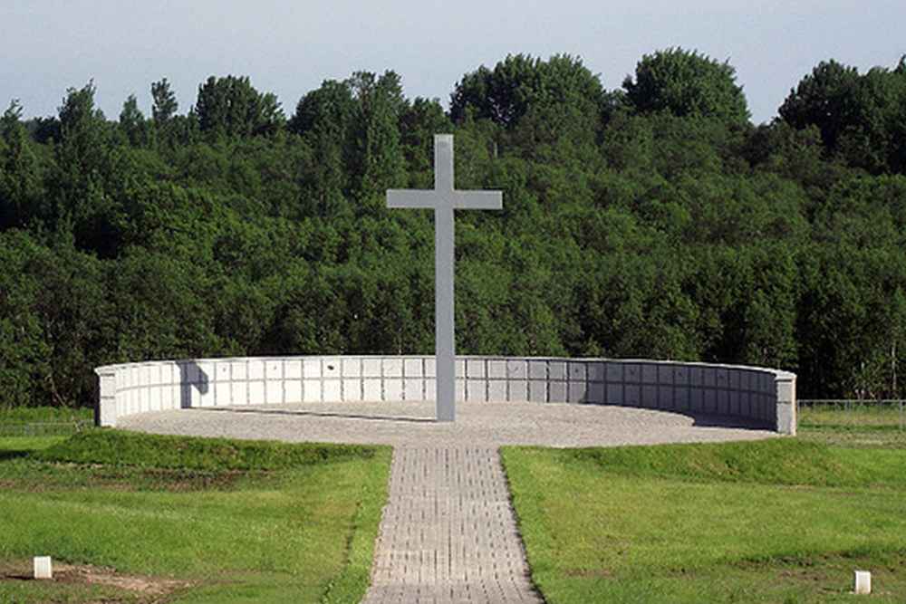 Duitse Oorlogsbegraafplaats Doechovsjtsjina