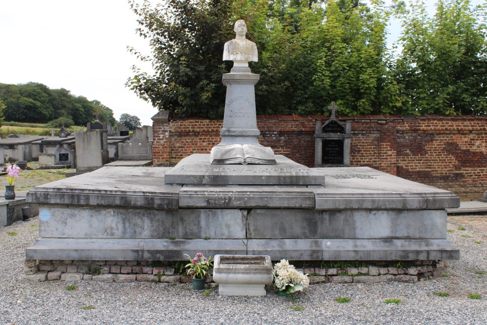 Belgian War Graves Aiseau