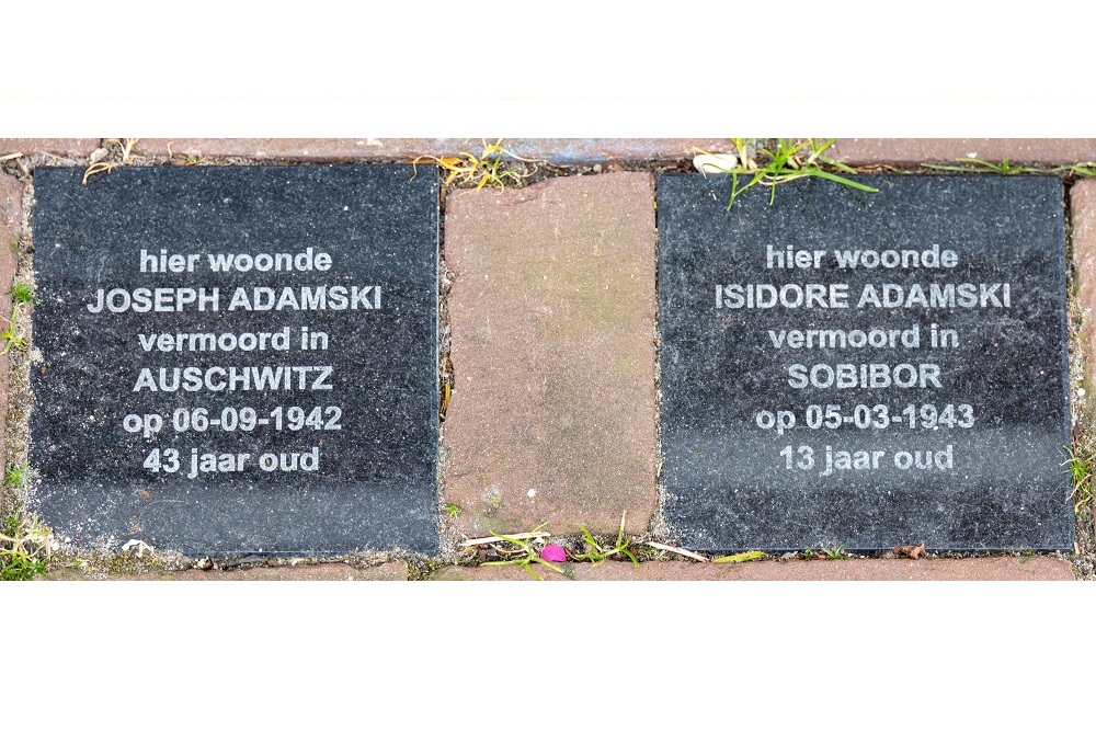 Memorial Stones Zuidsingel 19