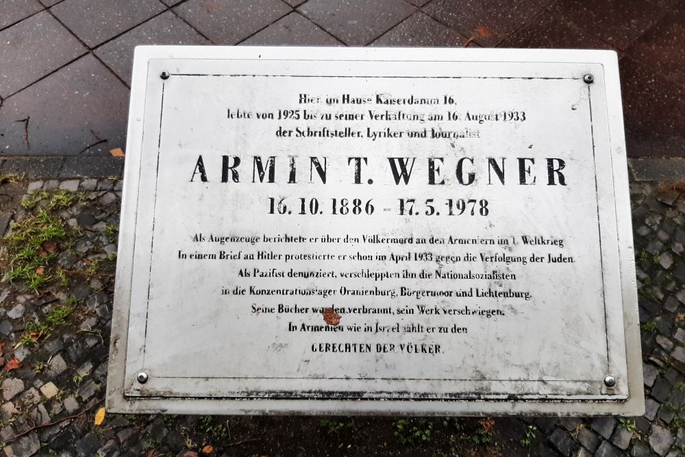 Gedenkteken Armin T. Wegner