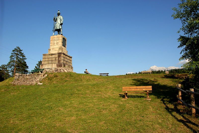 Memorial to the Austrian Grenadier