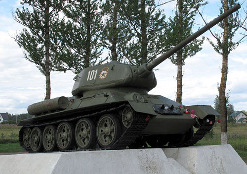 T-34/85 Tank Neva Bruggenhoofd