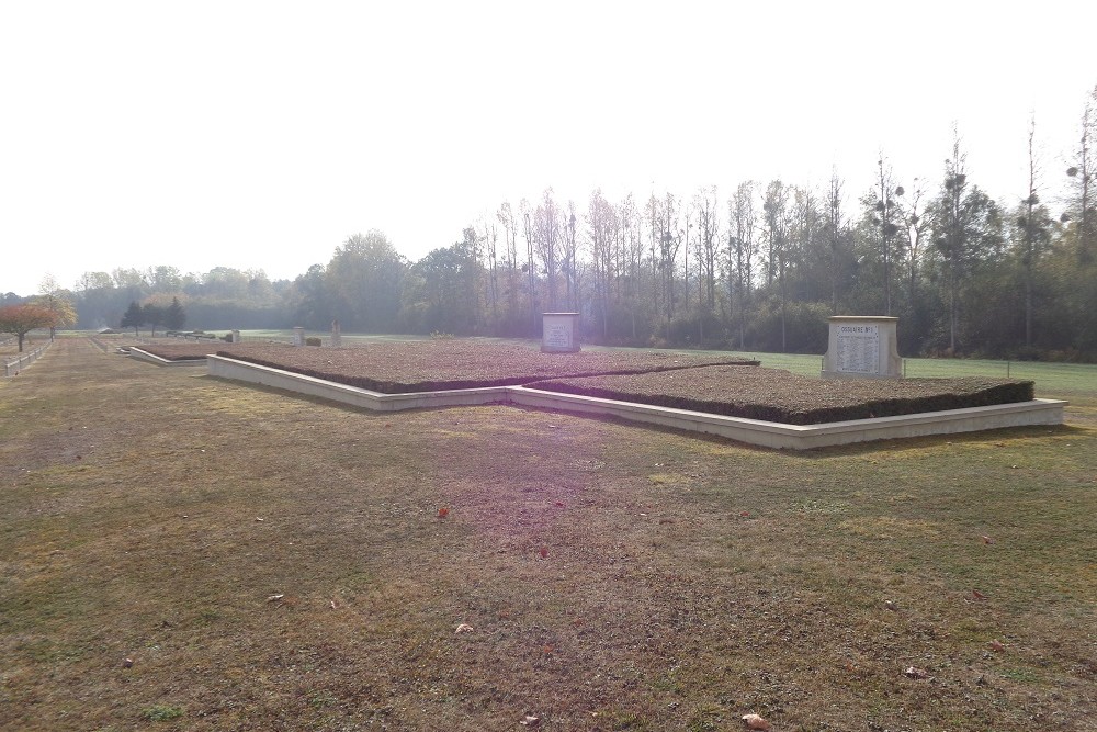French War Cemetery Le Pont-du-Marson
