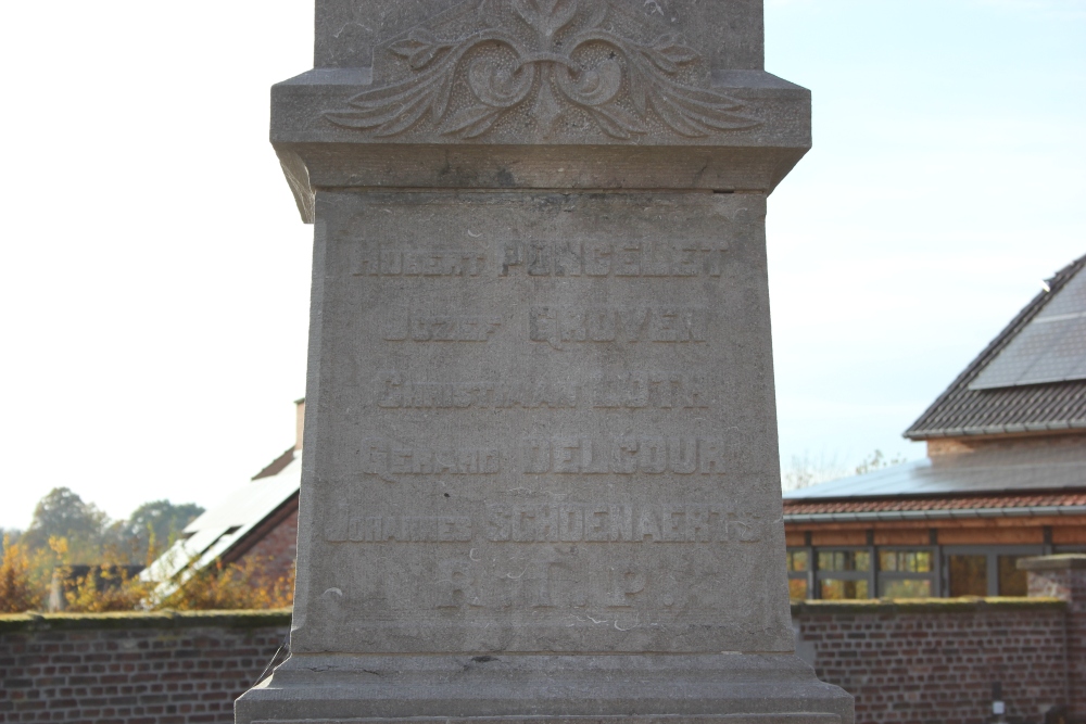 War Memorial Kerniel #3