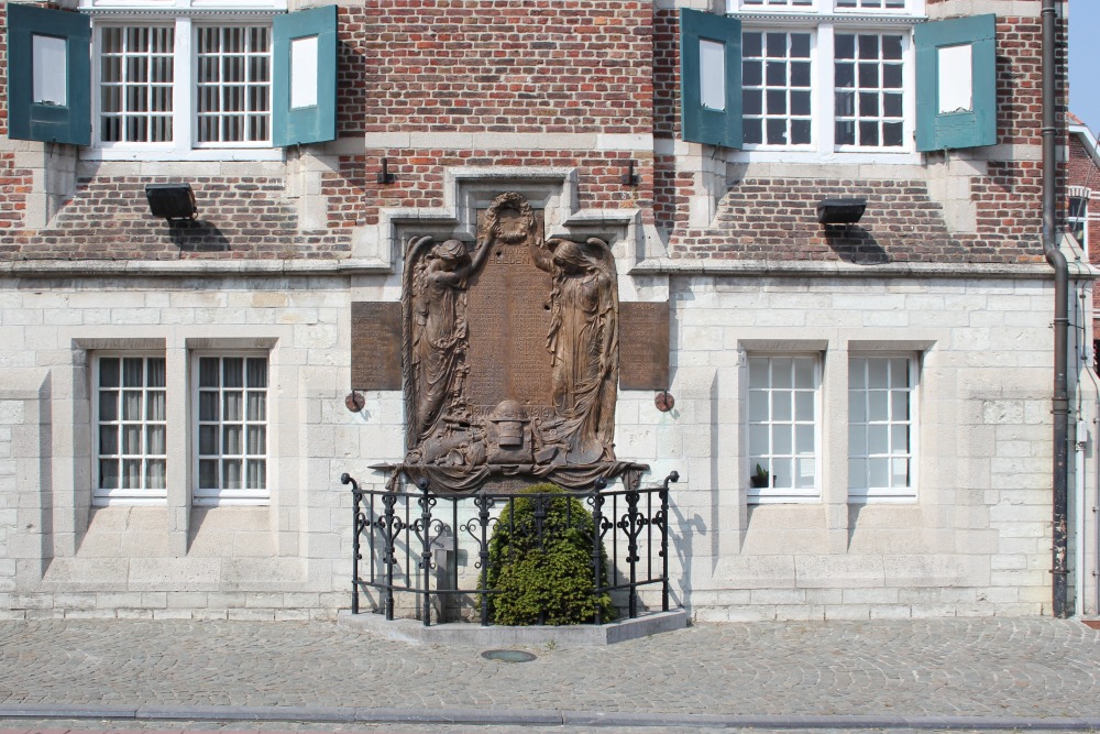 War Memorial Zomergem