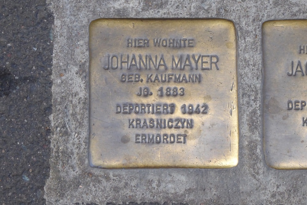 Stolpersteine Friedrichstrae 11 #4