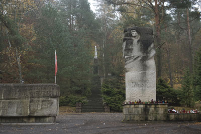 Sovjet-Poolse Oorlogsbegraafplaats Pila
