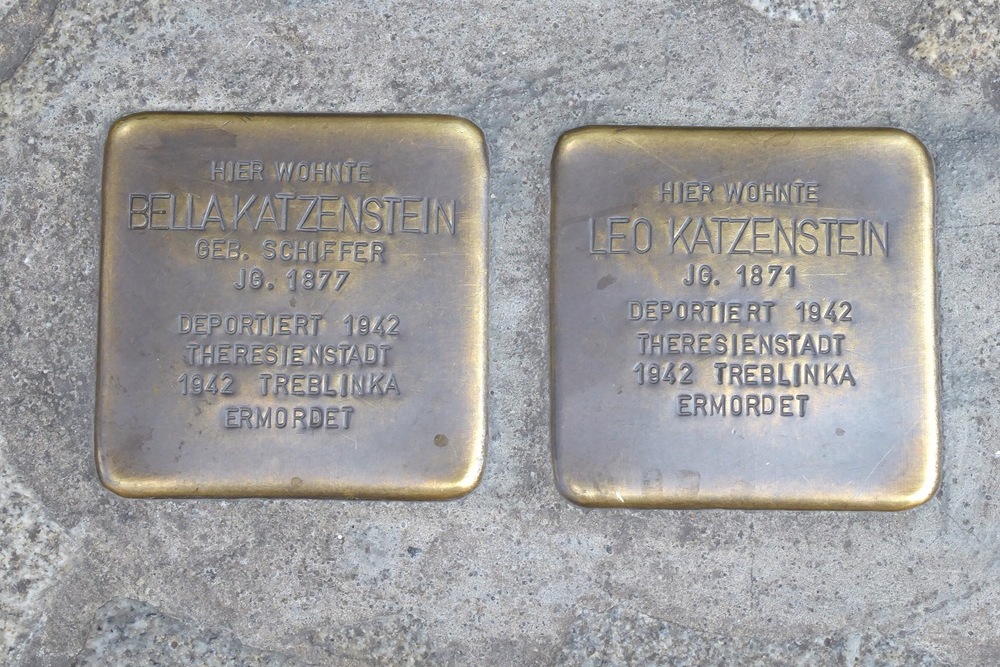 Stolpersteine Herstallstrasse 32