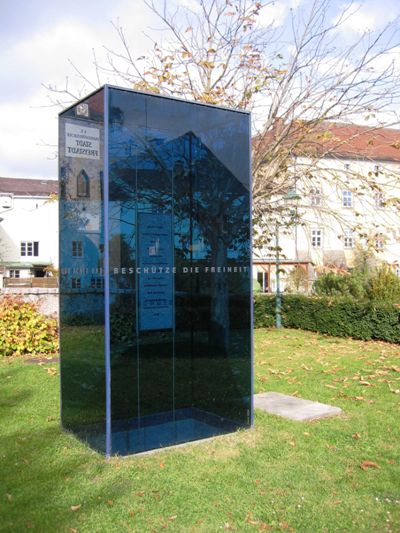 Monument Nazi-slachtoffers Linzertor
