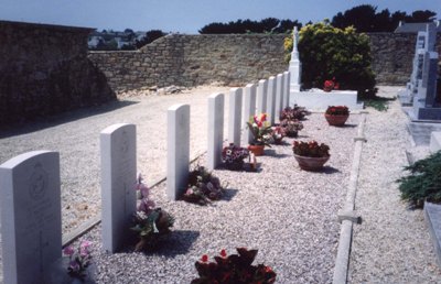 Oorlogsgraven van het Gemenebest Plouguerneau