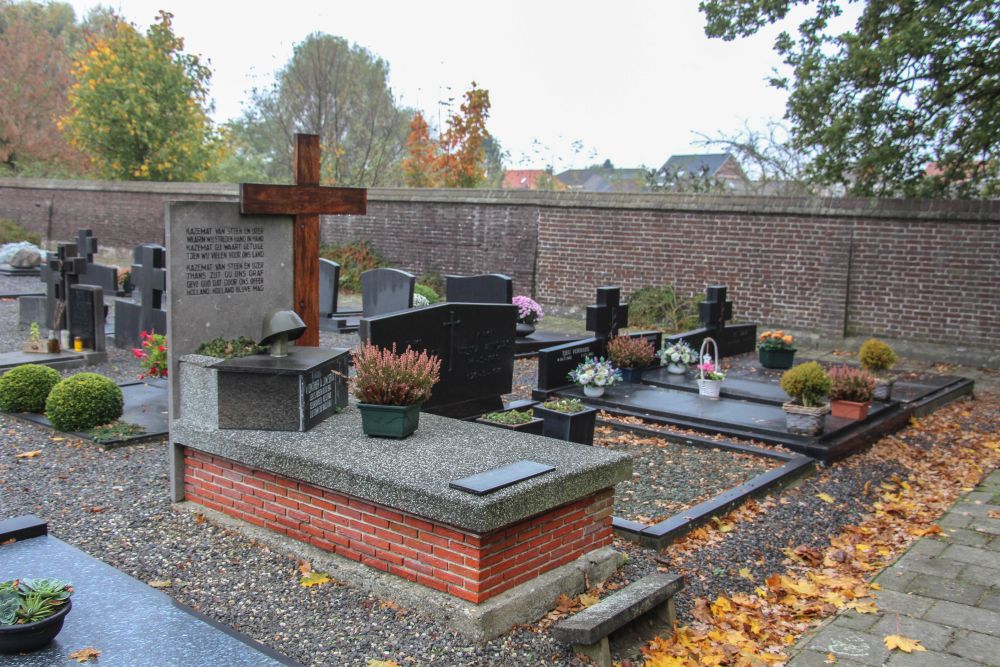 Dutch War Grave H Martinus Cemetery Neer